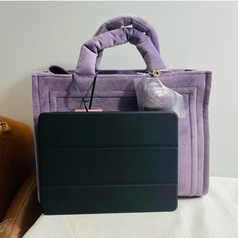 💜🔹️Juicy Couture 🔹️Purple Velour Dusty violet Big Spender Tote